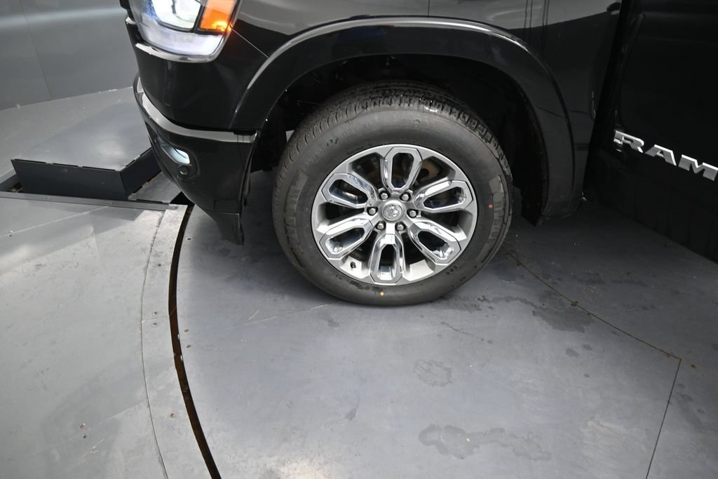 Used 2021 RAM 1500 Laramie w/ Sport Appearance Package AWD/4WD image 15
