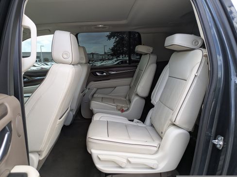 Used 2021 GMC Yukon XL Denali AWD/4WD image 19