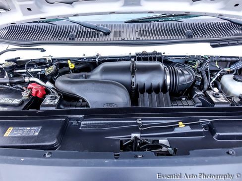 Used 2017 Ford E-350 and Econoline 350 Super Duty image 23