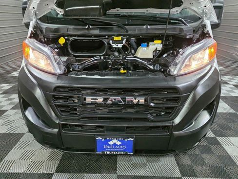 Used 2024 RAM ProMaster 2500 image 29