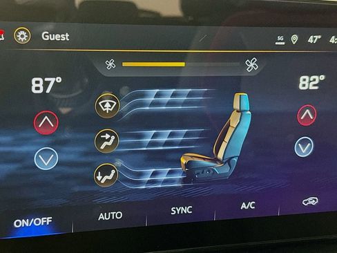 New 2026 Chevrolet Equinox RS image 34