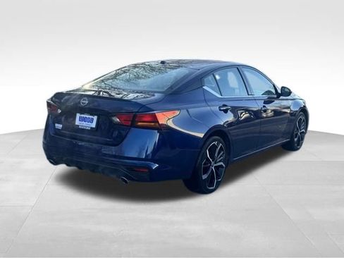 Used 2023 Nissan Altima 2.5 SR image 8