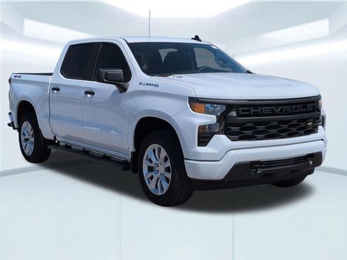 New 2026 Chevrolet Silverado 1500 Custom image 4