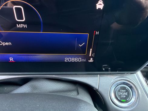 Certified 2025 Chevrolet Trax ACTIV w/ Driver Confidence Package FWD image 11
