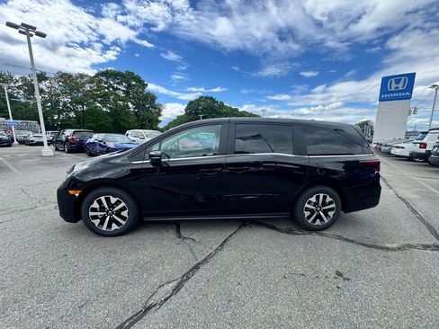 New 2026 Honda Odyssey EX-L image 3