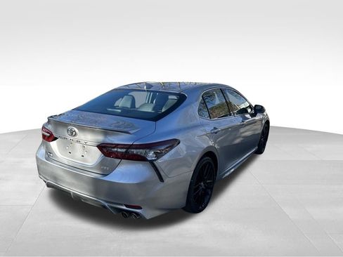 Used 2024 Toyota Camry XSE FWD image 5