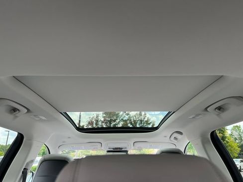 New 2026 Lincoln Nautilus Premier w/ Equipment Group 102A AWD/4WD image 20