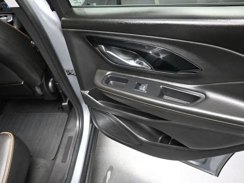 Used 2024 GMC Terrain AT4 AWD/4WD image 24
