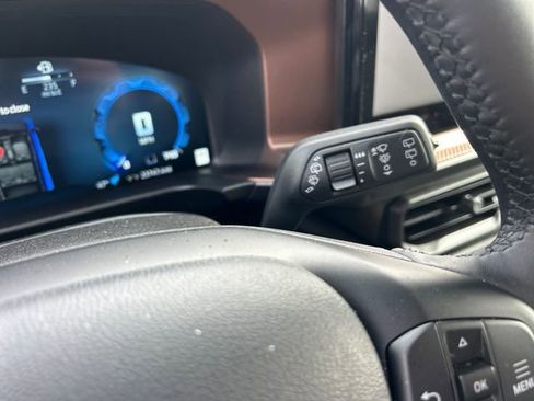 Used 2025 Ford Bronco Sport Outer Banks w/ Outer Banks Tech Package+ image 16