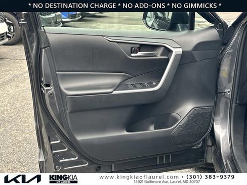Used 2024 Toyota RAV4 XLE AWD/4WD image 14