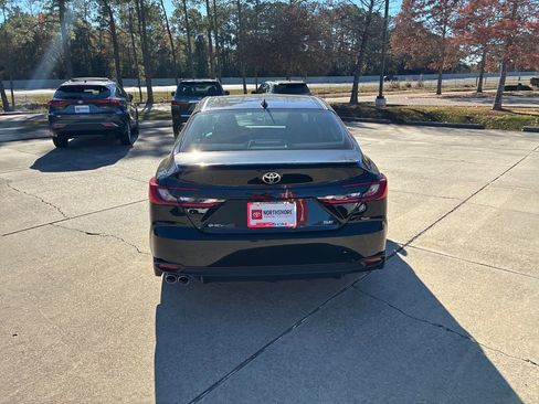 New 2026 Toyota Camry SE image 5