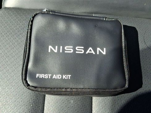 Used 2023 Nissan Rogue SV w/ SV Premium B Package AWD/4WD image 26