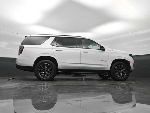 Used 2023 Chevrolet Tahoe Z71 w/ Luxury Package AWD/4WD image 25