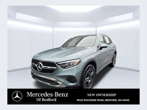 Used 2026 Mercedes-Benz GLC 300 4MATIC image 1