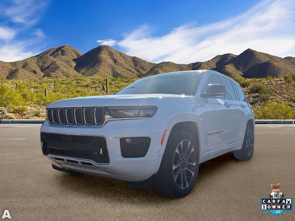 Certified 2023 Jeep Grand Cherokee Overland w/ Luxury Tech Group IV AWD/4WD image 2