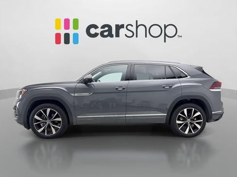Used 2026 Volkswagen Atlas Cross Sport SEL Premium R-Line AWD/4WD image 2
