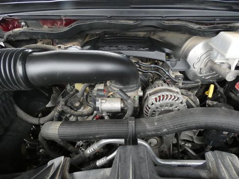 Used 2019 RAM 1500 Big Horn image 18