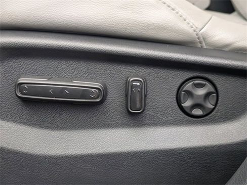 Used 2018 Honda CR-V EX-L image 24