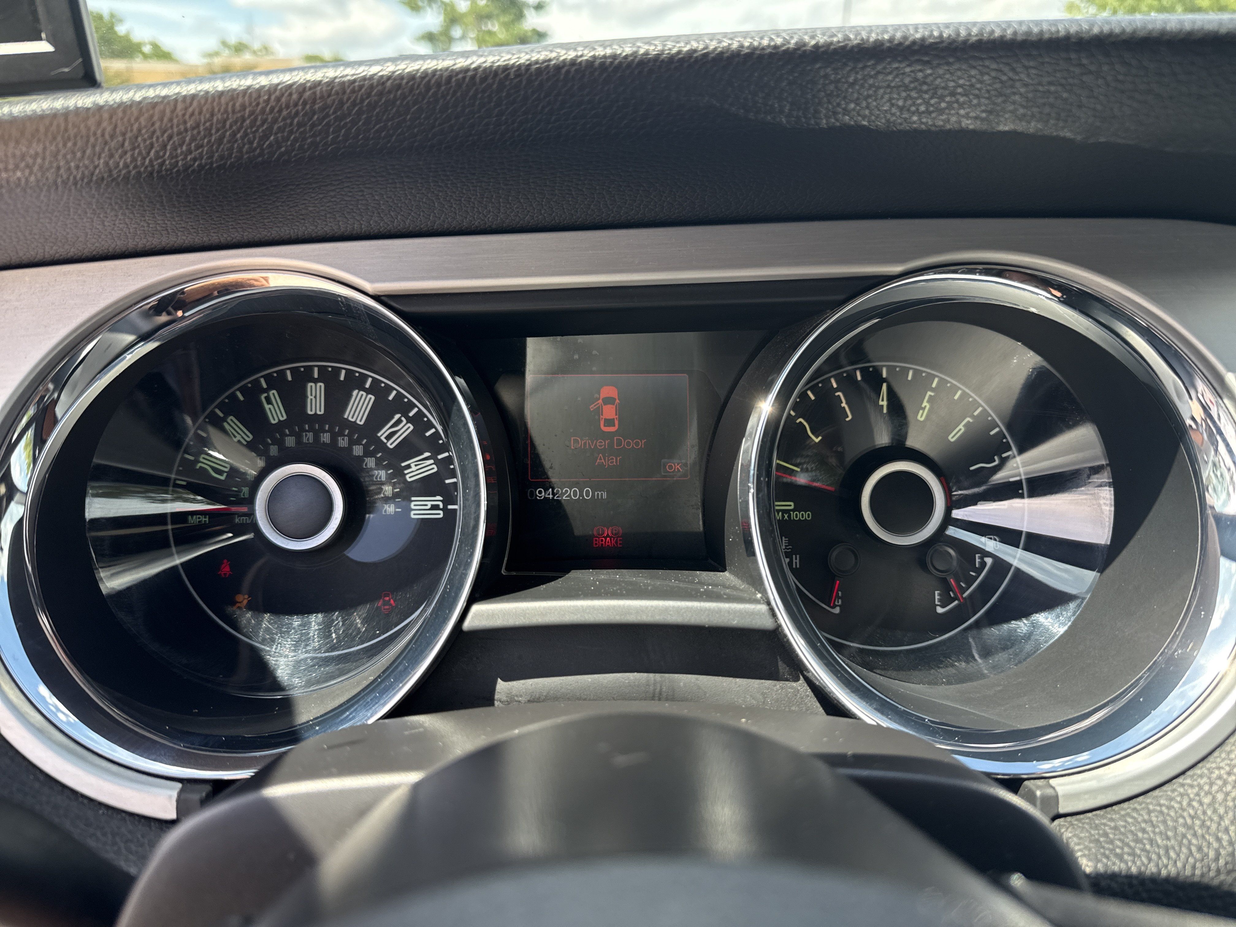 Used 2014 Ford Mustang Premium w/ Equipment Group 202A RWD image 20