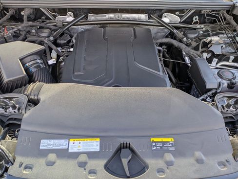 New 2025 Audi Q5 Premium Plus image 12