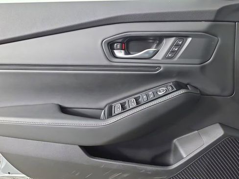 Used 2024 Honda Accord Touring image 34