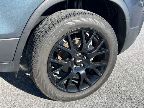 Used 2022 Chevrolet Trax LT w/ Driver Confidence Package image 12