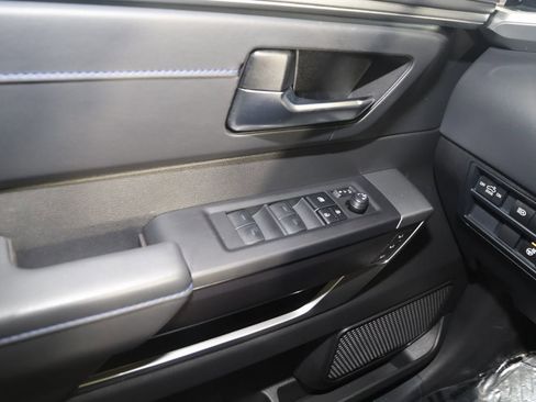 Used 2025 Toyota Tundra Platinum image 34