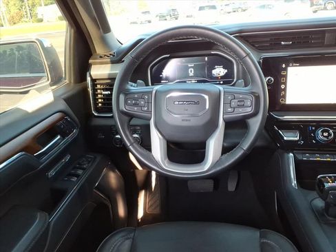 Used 2023 GMC Sierra 1500 Denali w/ Denali Reserve Package AWD/4WD image 25