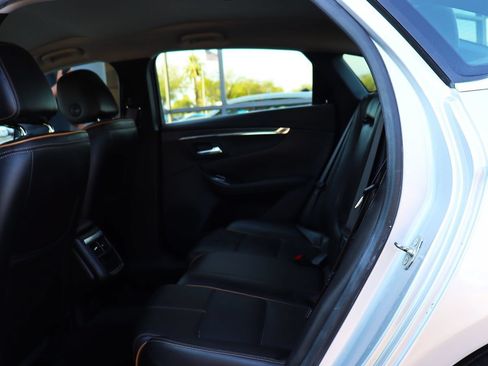Used 2017 Chevrolet Impala Premier FWD image 33