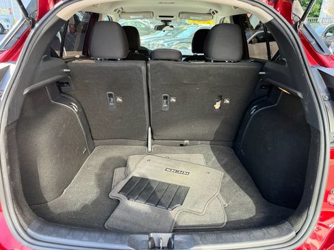 Used 2021 Nissan Kicks SV FWD image 31