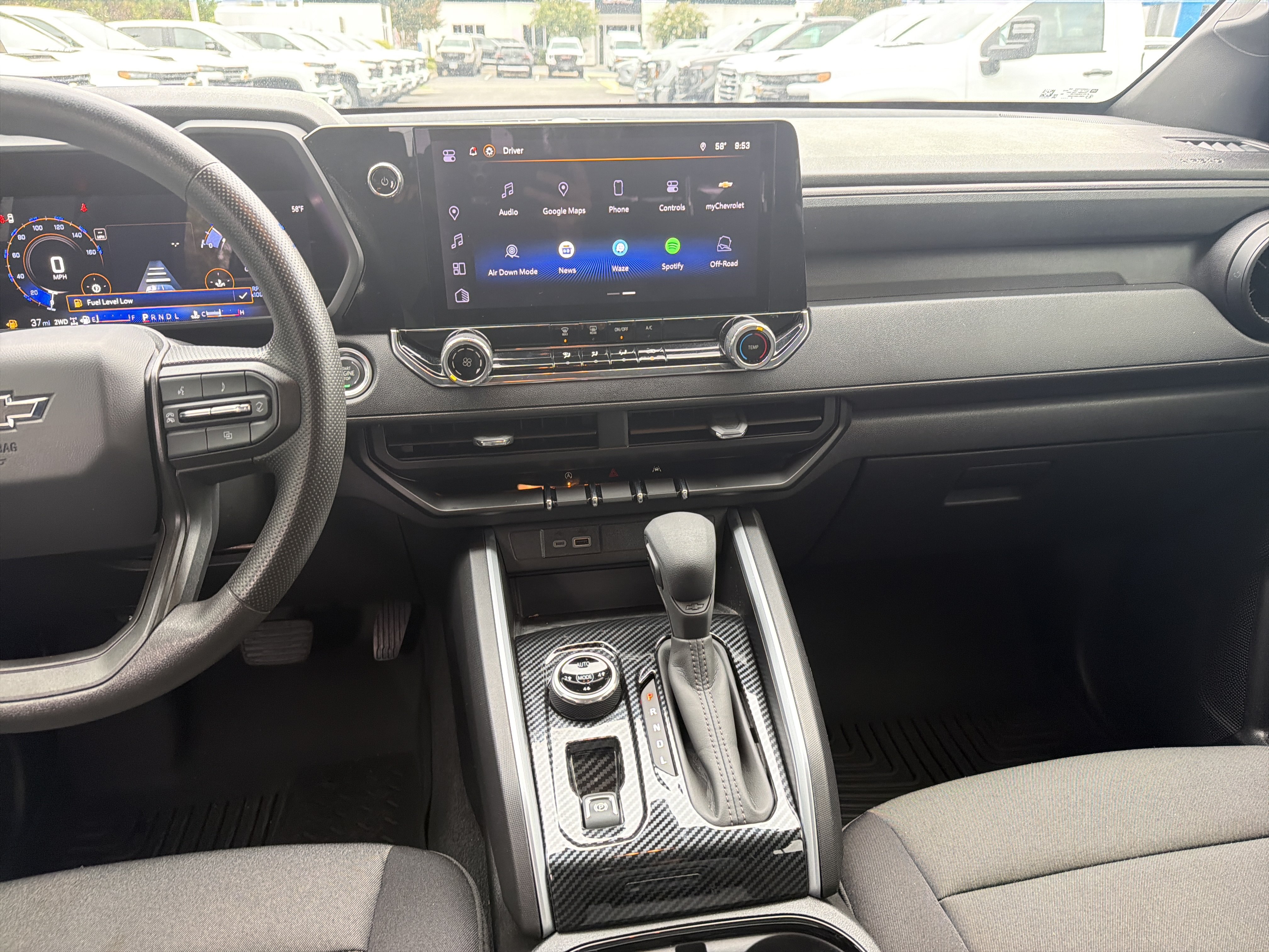 Used 2024 Chevrolet Colorado Trail Boss w/ Technology Package AWD/4WD image 31