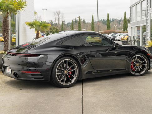 Used 2020 Porsche 911 Carrera 4S image 8