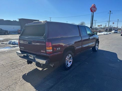 Used 2003 GMC Sierra 1500 SLT w/ SLT Preferred Equipment Group AWD/4WD image 5