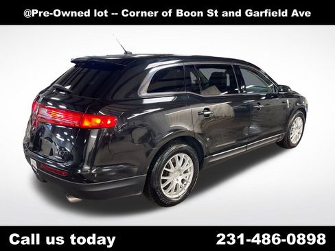 Used 2014 Lincoln MKT AWD w/ Equipment Group 201A image 5