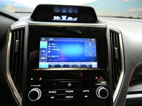 Used 2023 Subaru Crosstrek 2.0i Premium image 32