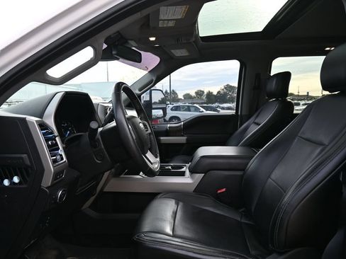Used 2018 Ford F350 Lariat w/ Lariat Ultimate Package AWD/4WD image 14