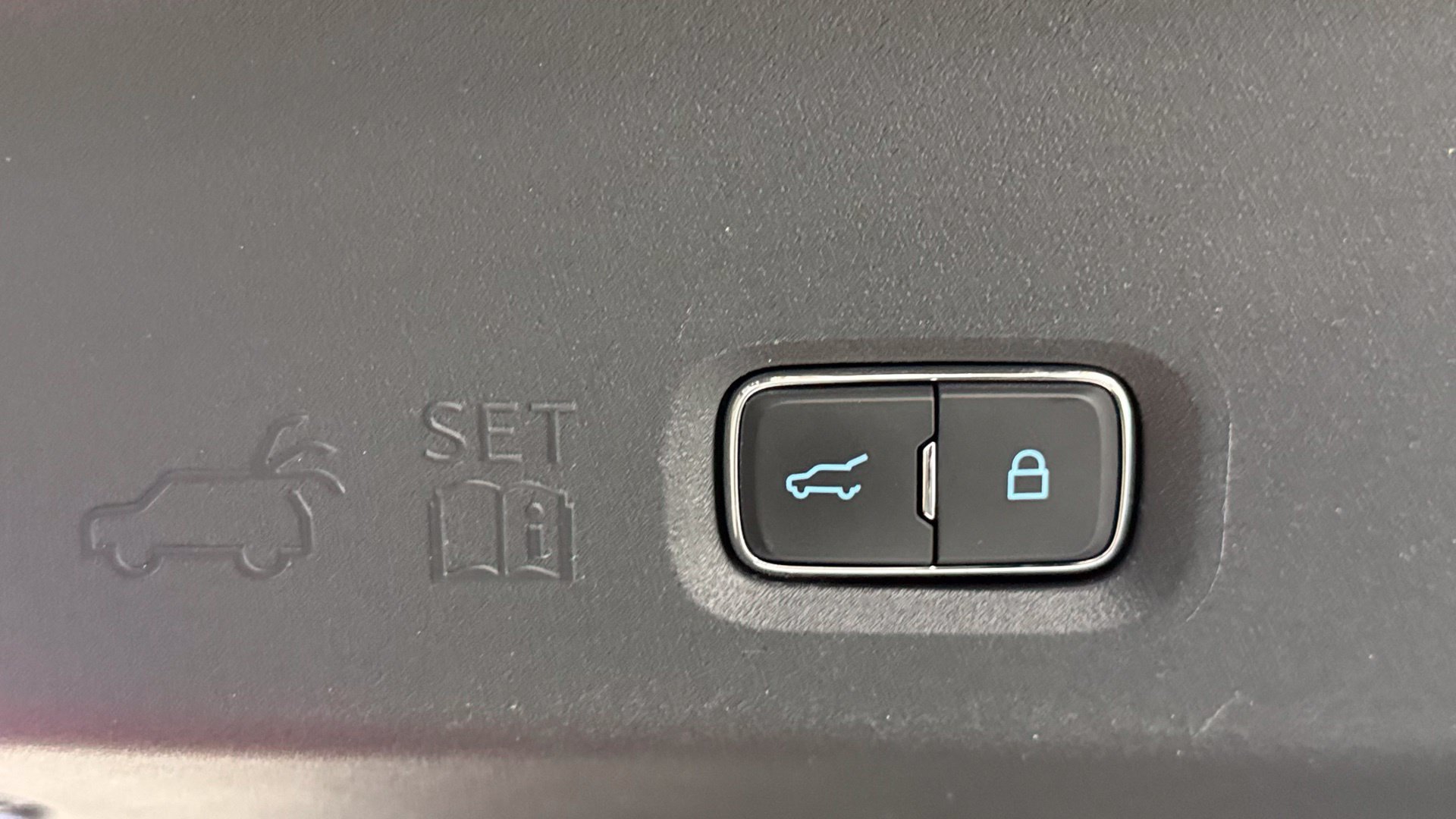 Used 2025 Ford Expedition Max Active AWD/4WD image 34