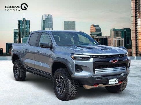 Used 2026 Chevrolet Colorado ZR2 image 8