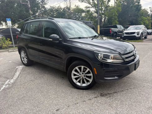 Used 2017 Volkswagen Tiguan S AWD/4WD image 7