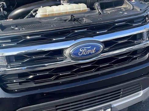 Certified 2023 Ford Expedition Limited image 29