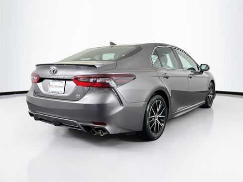 Certified 2023 Toyota Camry SE image 2