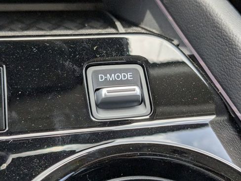 New 2025 Nissan Murano SL AWD/4WD image 32