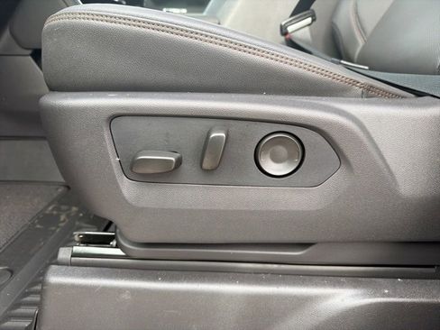 New 2026 GMC Sierra 1500 AT4 w/ AT4 Premium Package image 15