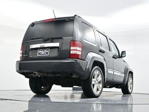 Used 2011 Jeep Liberty Sport image 45