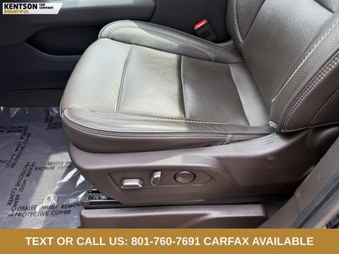Used 2022 GMC Yukon Denali w/ Denali Ultimate Package AWD/4WD image 30