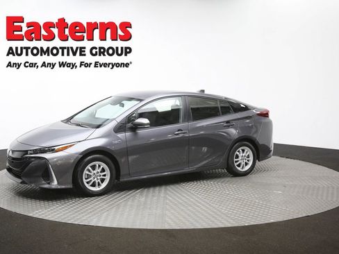 Used 2022 Toyota Prius Prime LE FWD image 55