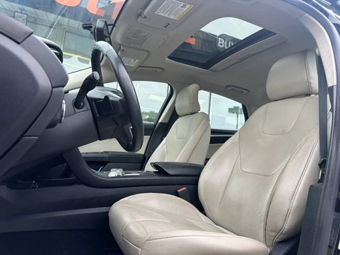 Used 2018 Ford Fusion Titanium AWD/4WD image 8