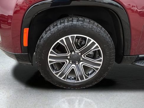 Used 2022 Jeep Wagoneer Series III RWD image 26