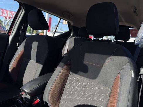 Certified 2023 Nissan Kicks SR FWD image 16