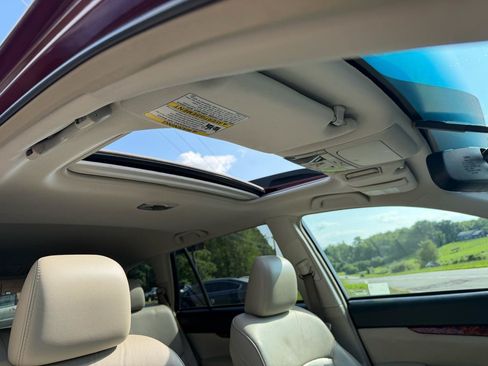 Used 2011 Subaru Outback 2.5i Limited w/ PWR Moonroof Pkg AWD/4WD image 27